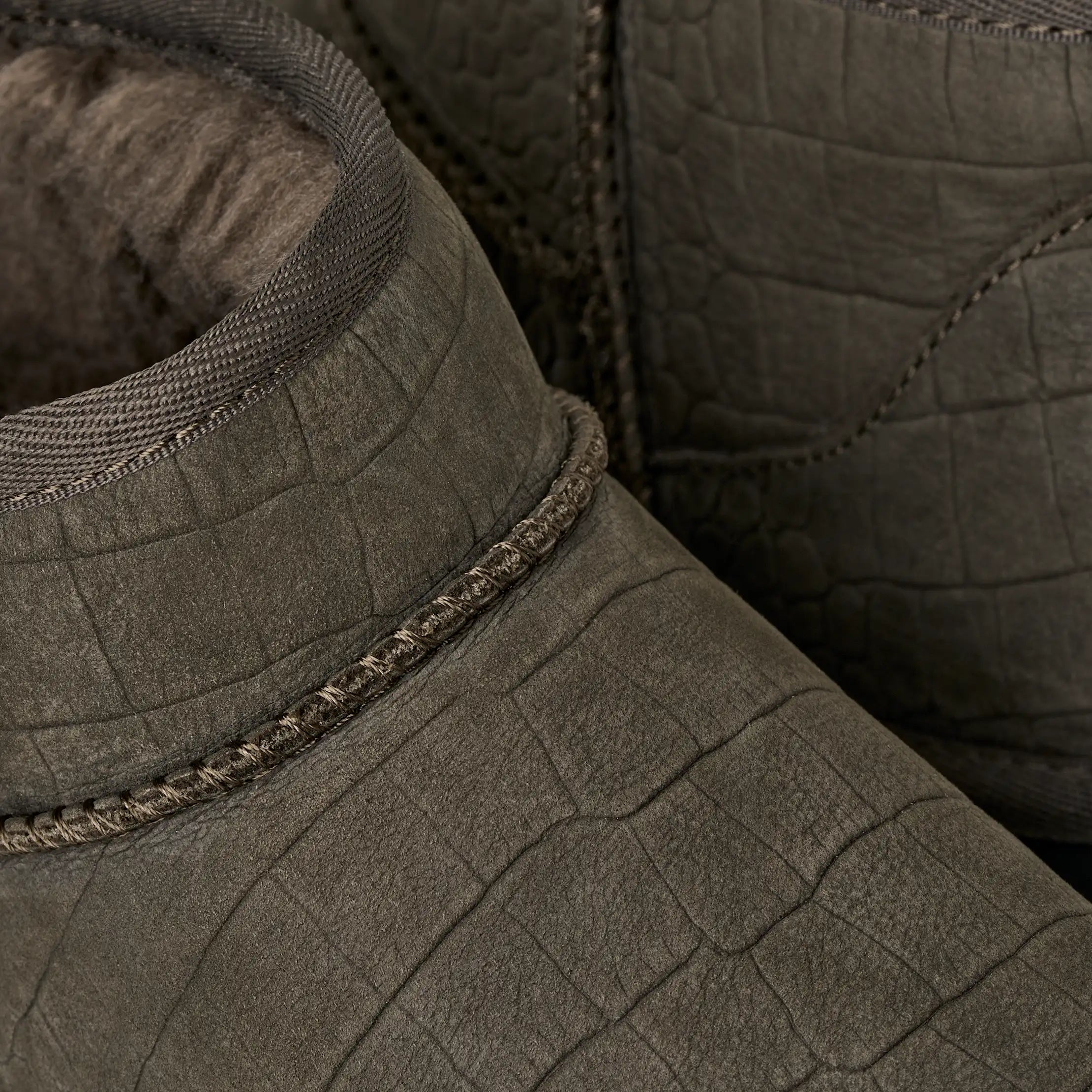 Ugg Classic Ultra Mini Embossed Dense Smoke