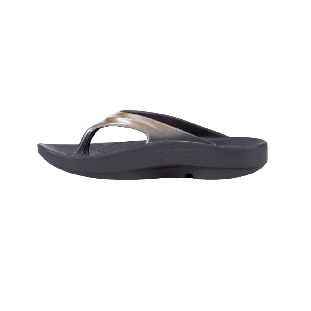 Oofos OOlala Luxe Sandal - All Latte