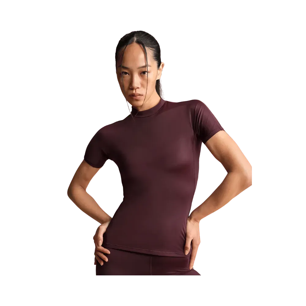 Nike X Skims Shine Women's Mock-Neck Short-Sleeve Top CURRANT