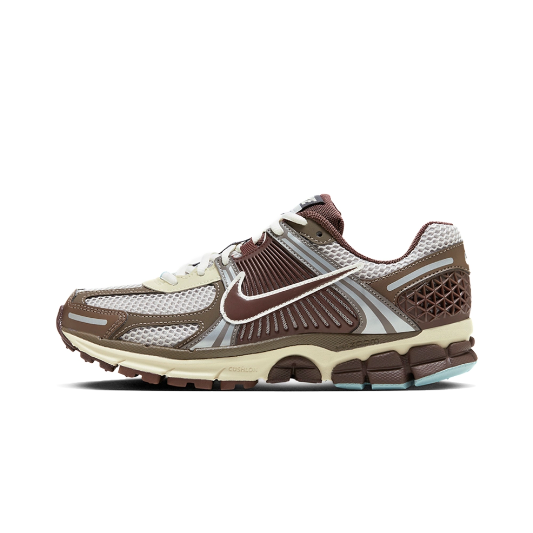 Nike Zoom Vomero 5 Earth Fossil (W)