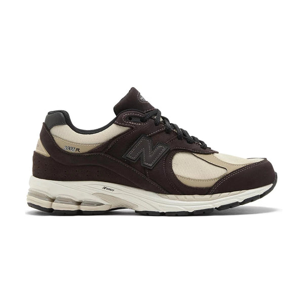 Buy NEW BALANCE 2002R GORE-TEX 