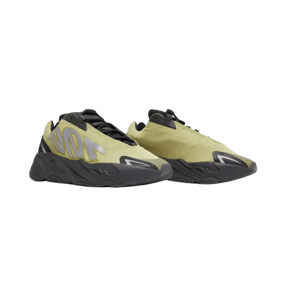 Yeezy Boost 700 MNVN 'Resin'