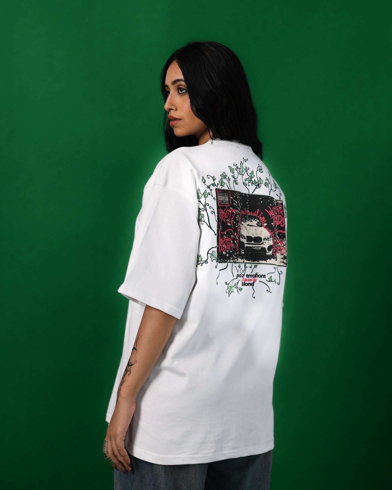 PELIOS GOD OF EMOTIONS™ GHOST OF IVIES TEE – view 6