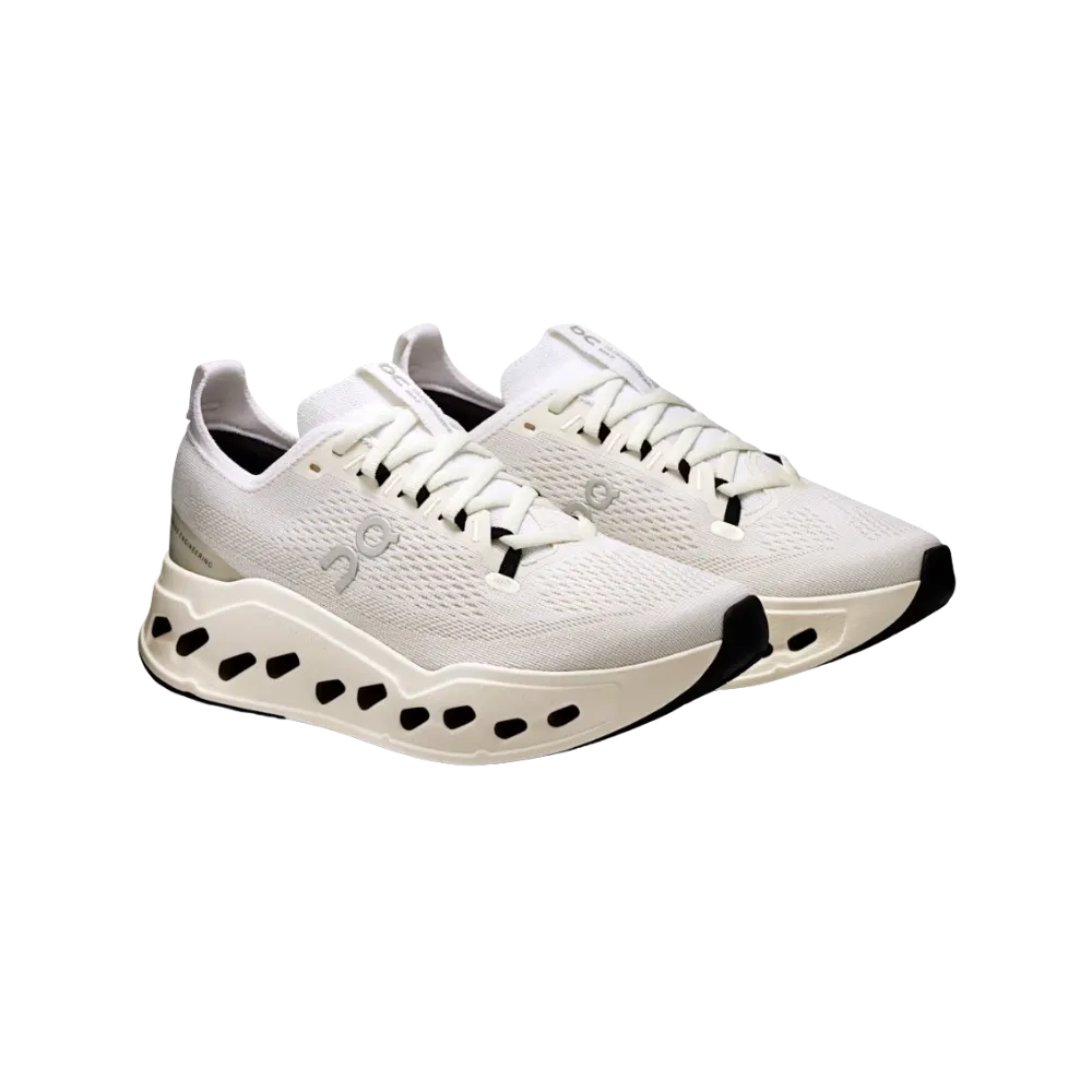 On Running Cloudsurfer Max White