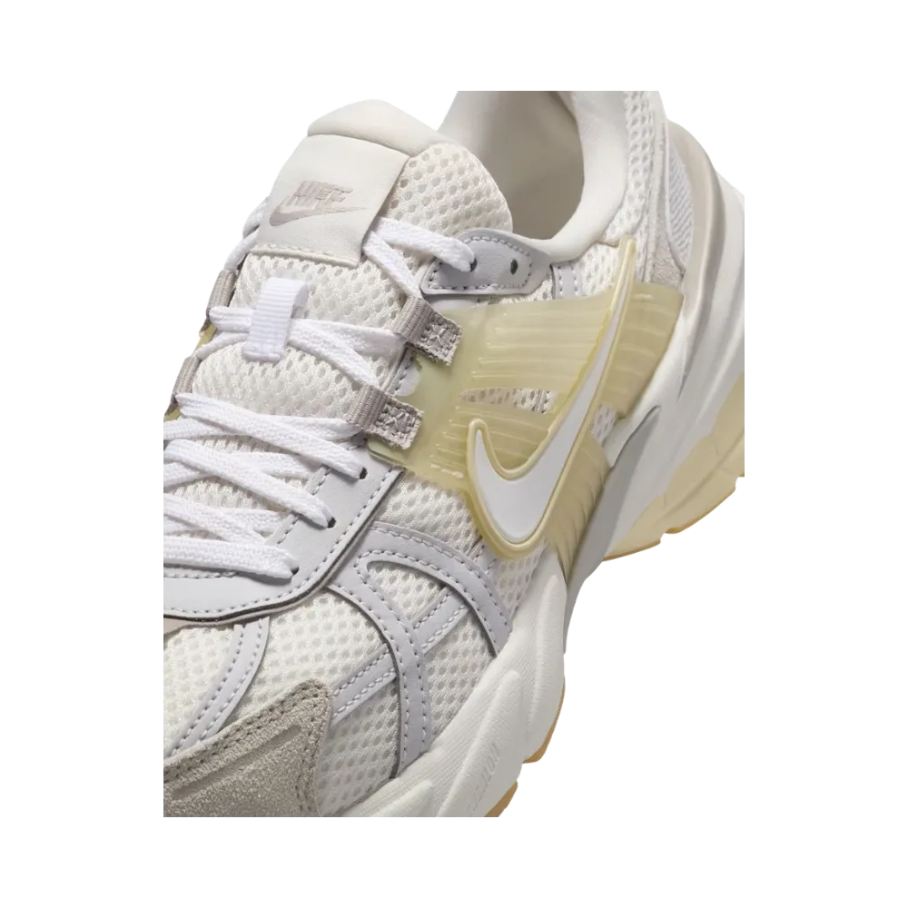 Nike V2K Run Phantom