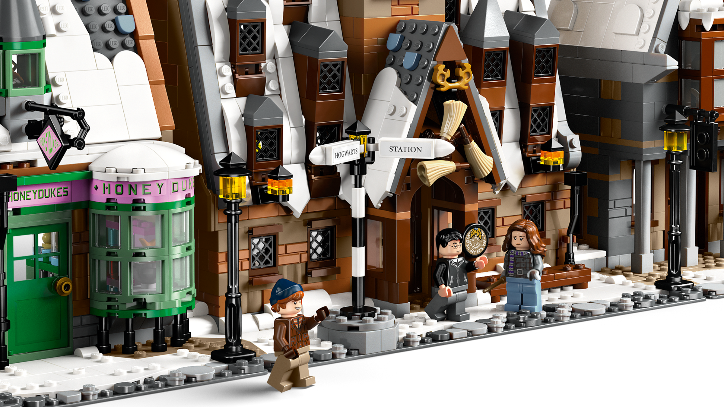 Lego Hogsmeade Village Collectors Edition