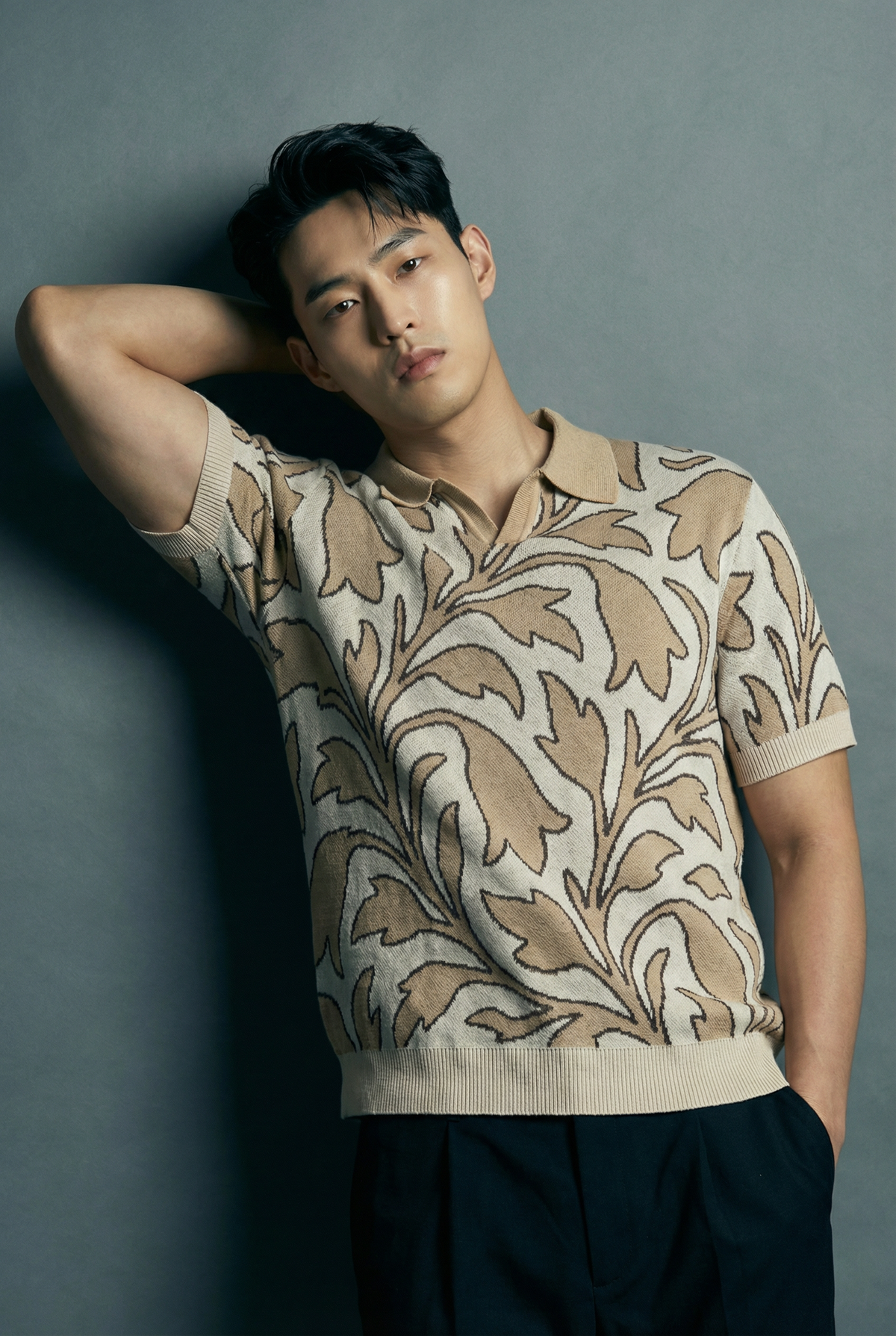 VINDOF Leaf Knitted Polo – view 3