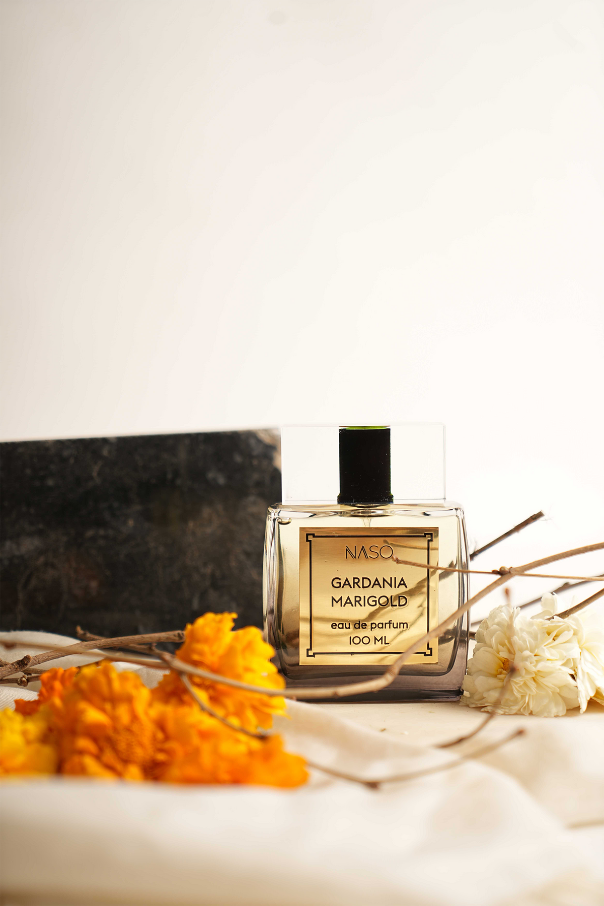 NASO GARDENIA MARIGOLD