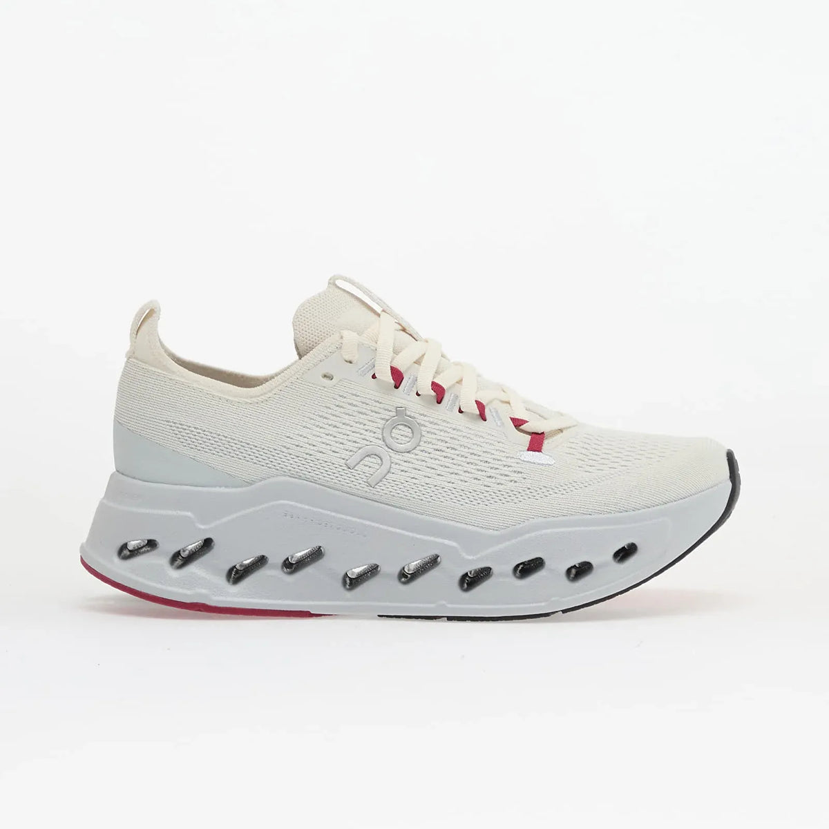 On Running Cloudsurfer Max Ivory Arctic