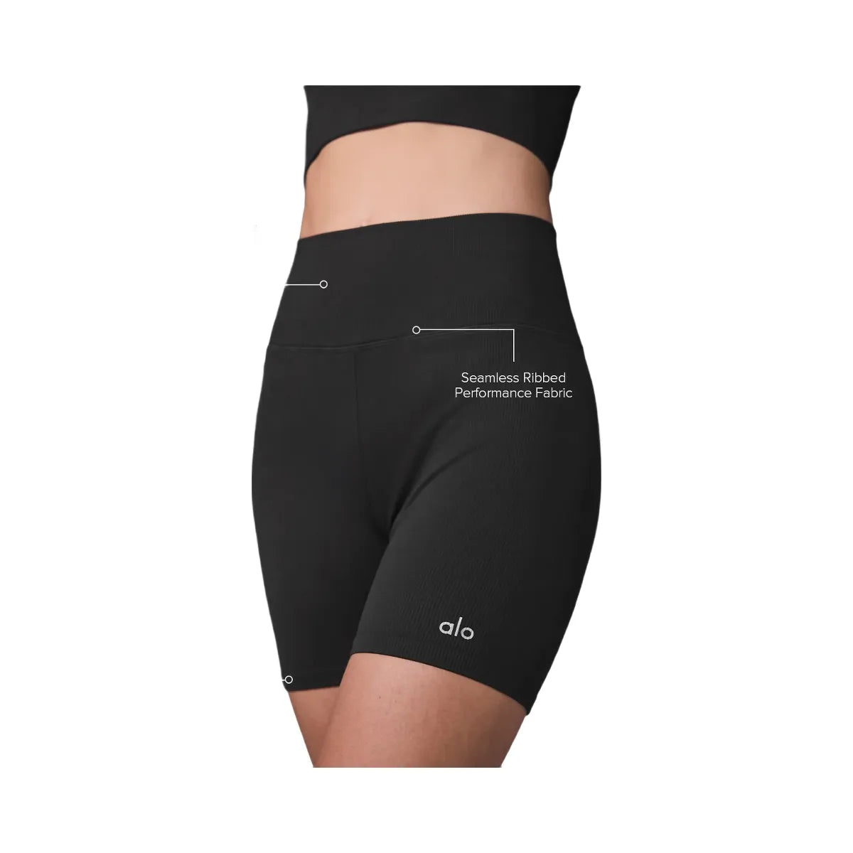 Alo Women's 5" Seamless Ribbed Favorite Short - Black