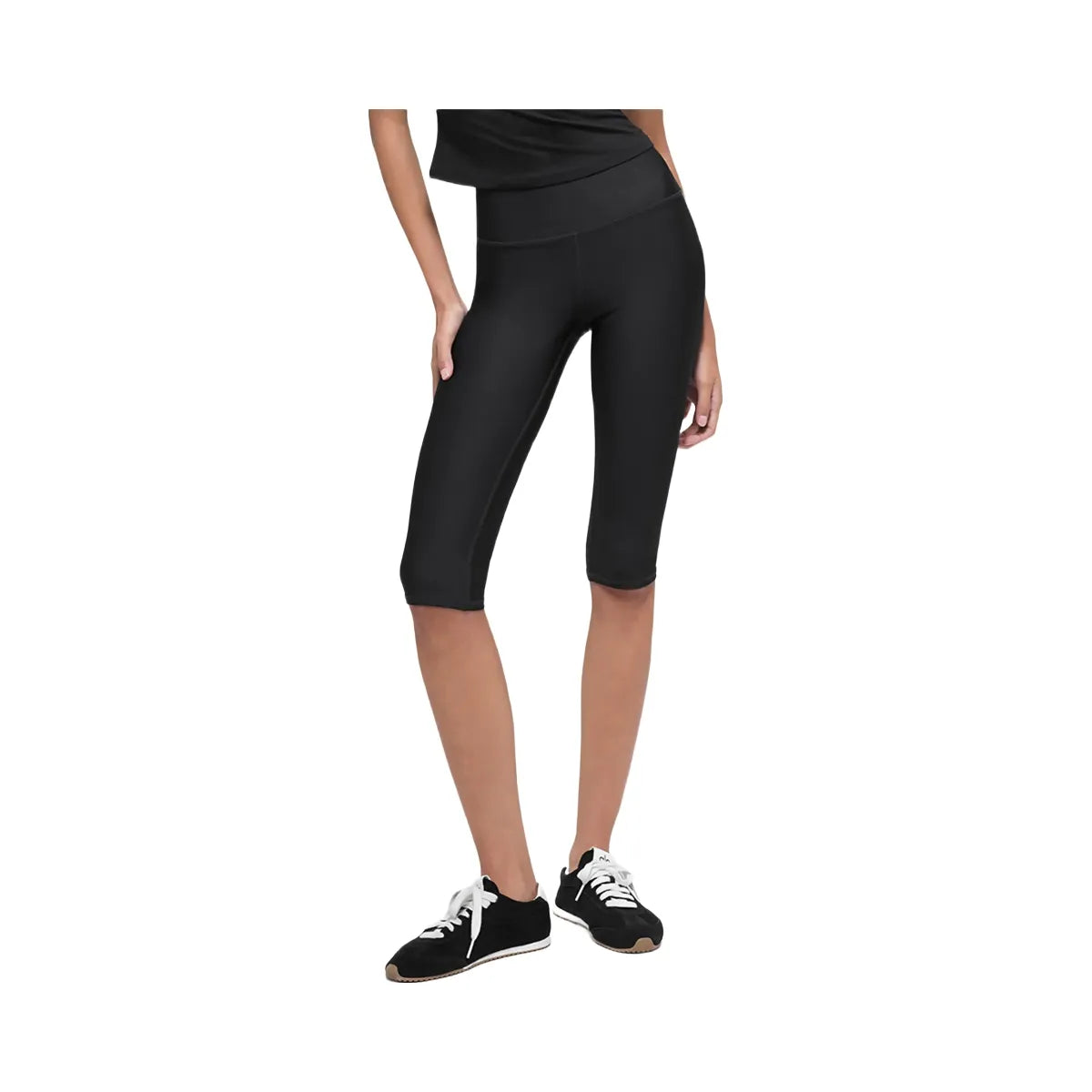 Alo Women's 16'' High-Waist Airlift Capri - Black