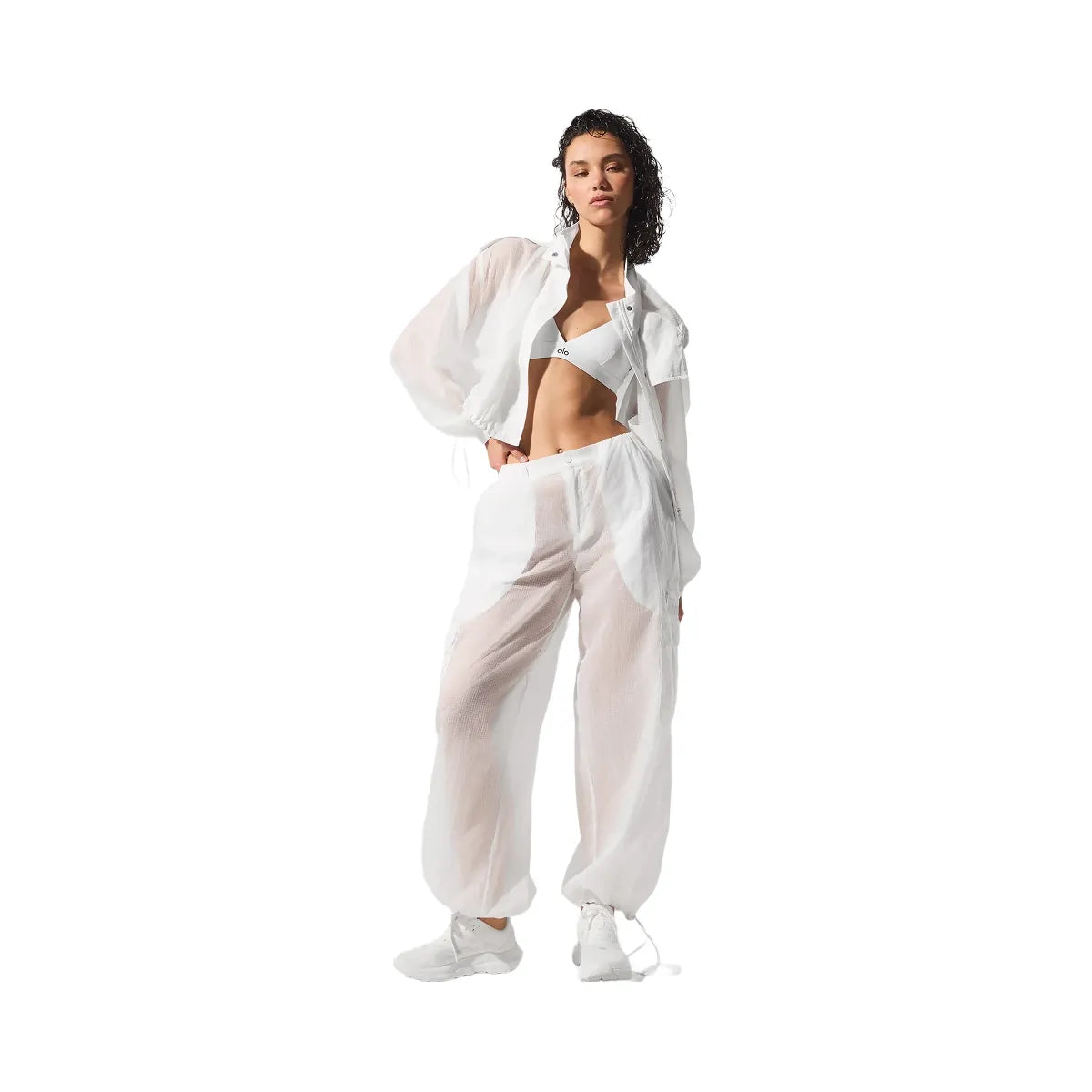 Alo Women's Cropped Game Time Full Zip Jacket - White