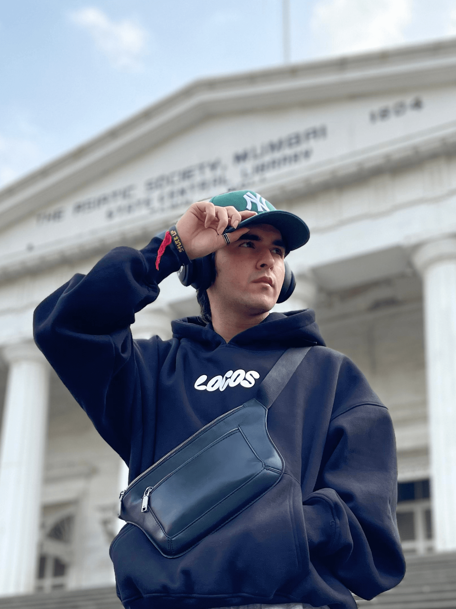 Gradient Flower print Hoodie - dawntown