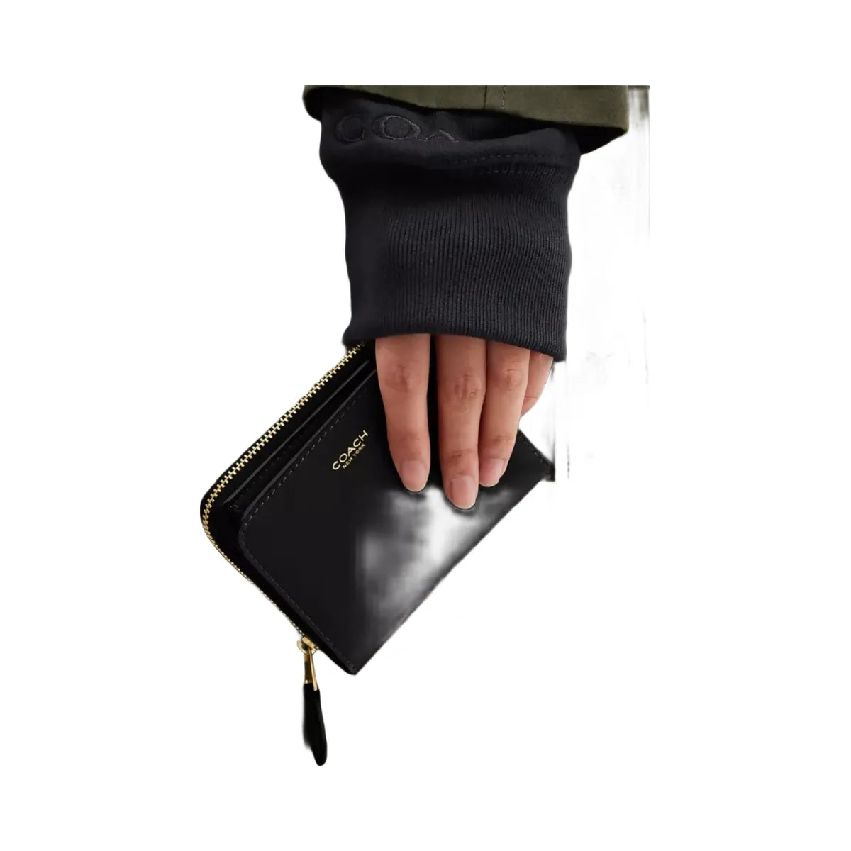 Coach New York Billfold Wallet in Brass Black