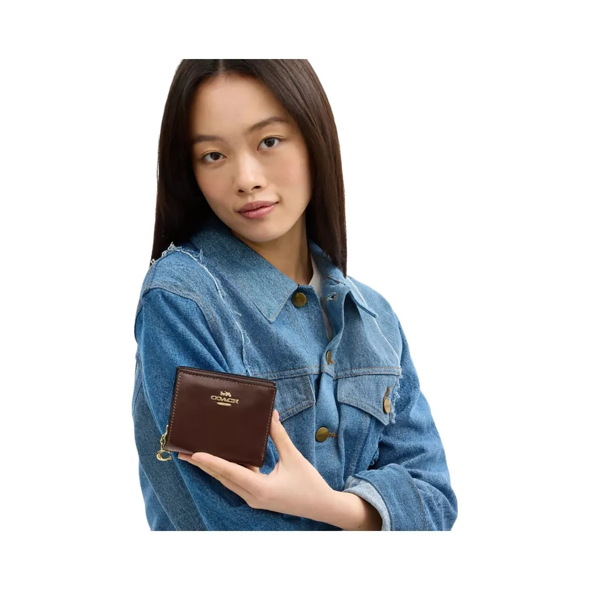 Coach Snap Wallet With Charm in Gold Maple