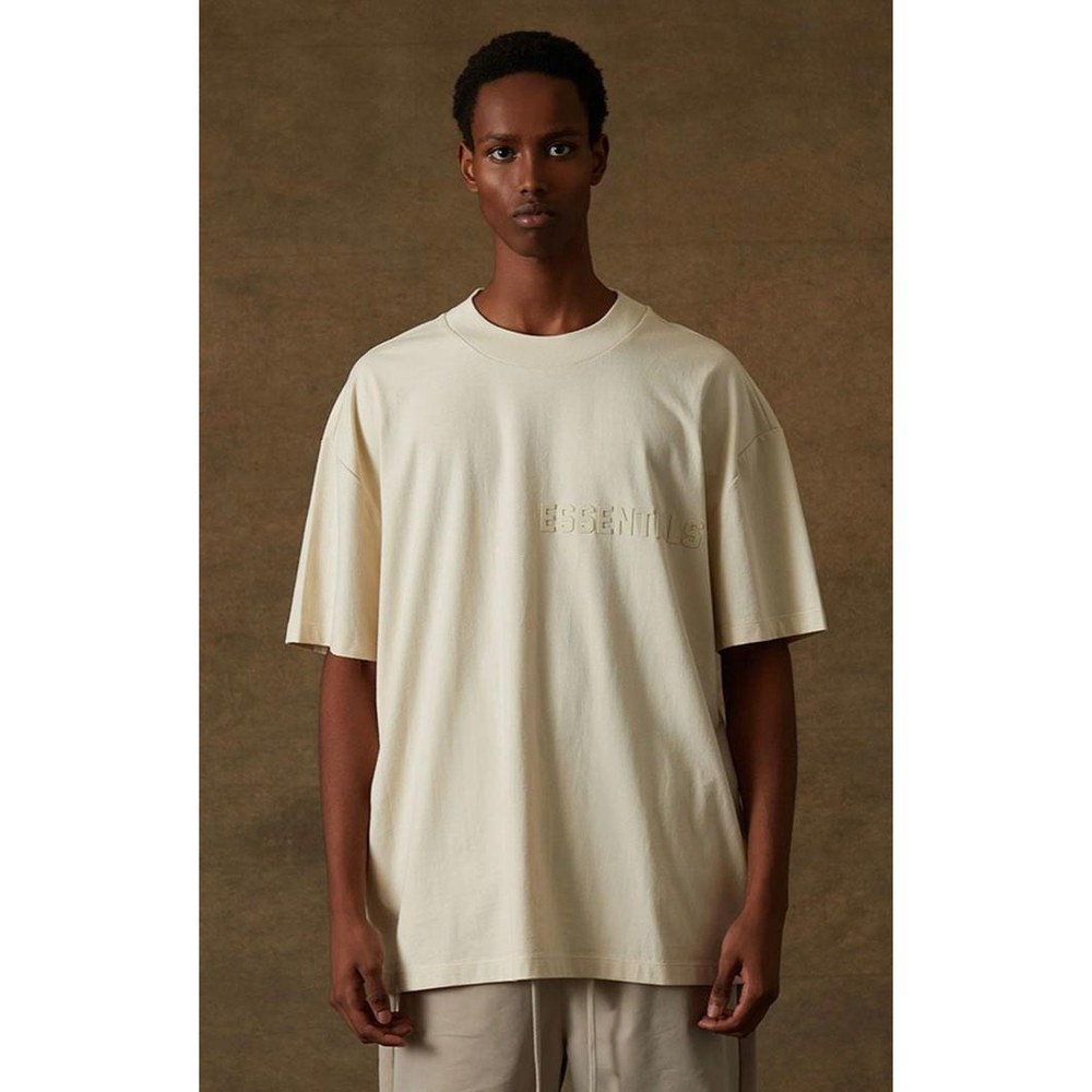 Essentials FW22 T-Shirt "EGGSHELL" - Dawntown