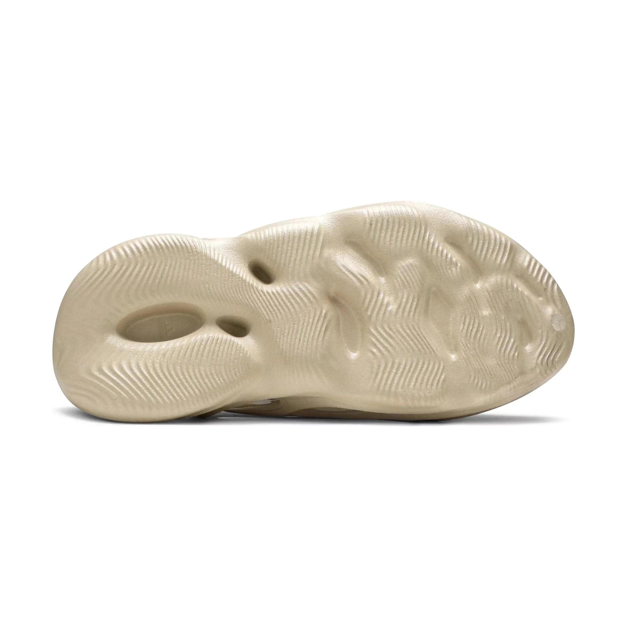 Yeezy Foam Runner "Sand" - Dawntown