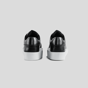 Black Magpie Reflex Runnner | Sustainable Runners