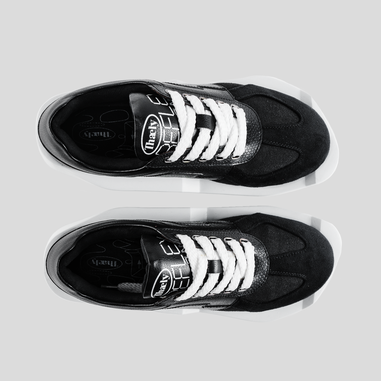Black Magpie Reflex Runnner | Sustainable Runners