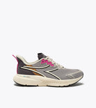 Diadora Mythos Blushield Volo 4  W 2030 Silver/Whisper White/Black