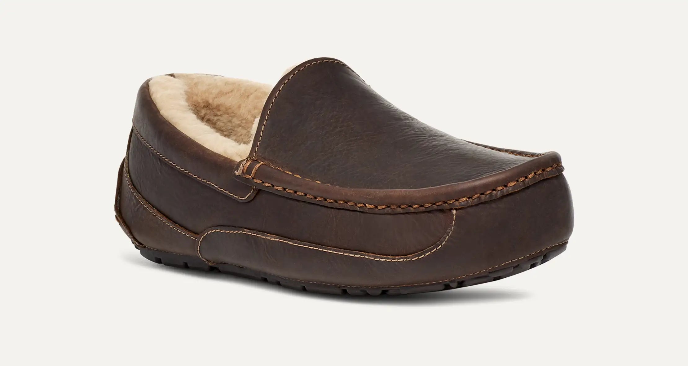 Ugg Ascot Matte Leather Tan