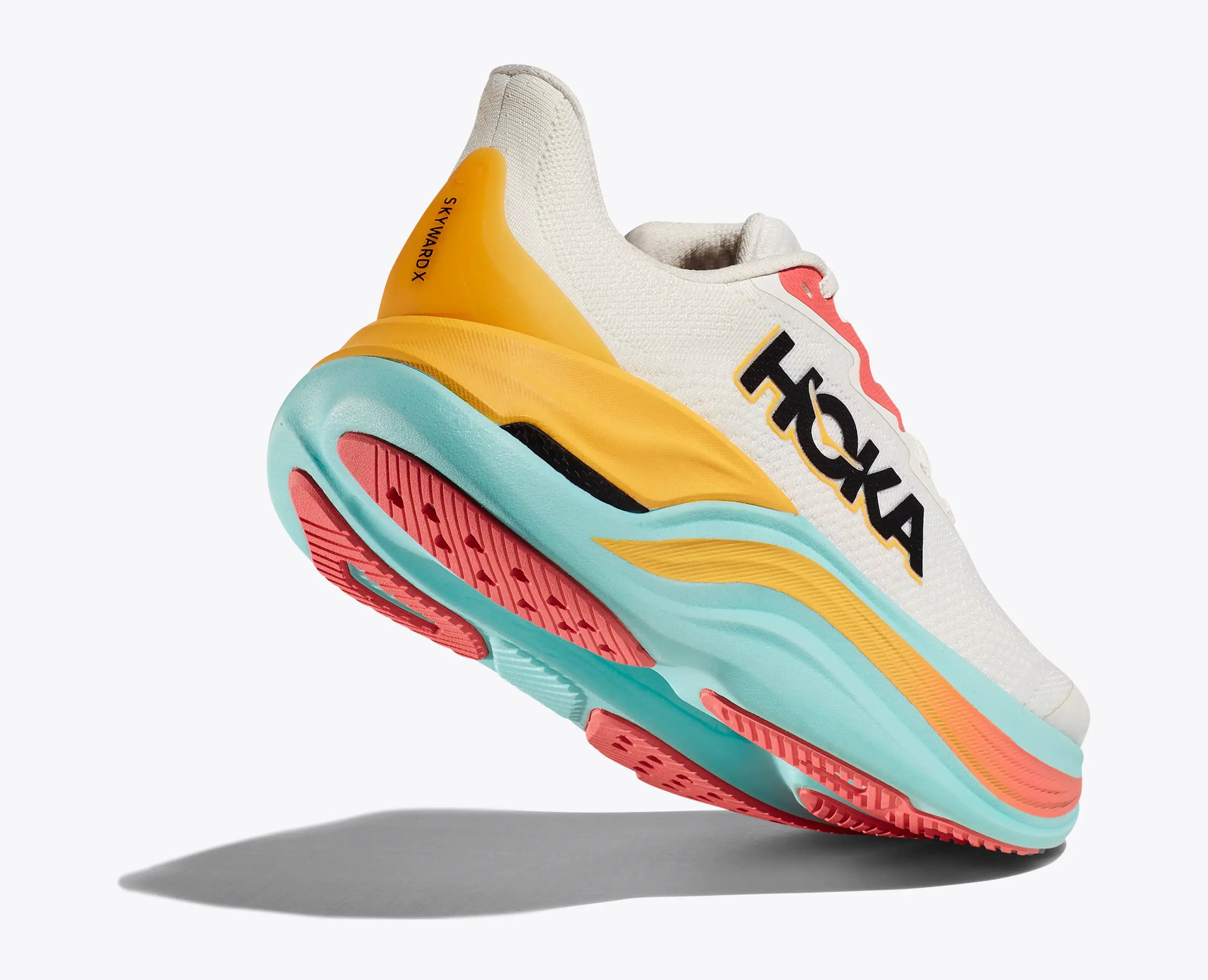 Hoka Women'S Skyward X Blanc De Blanc Swim Day