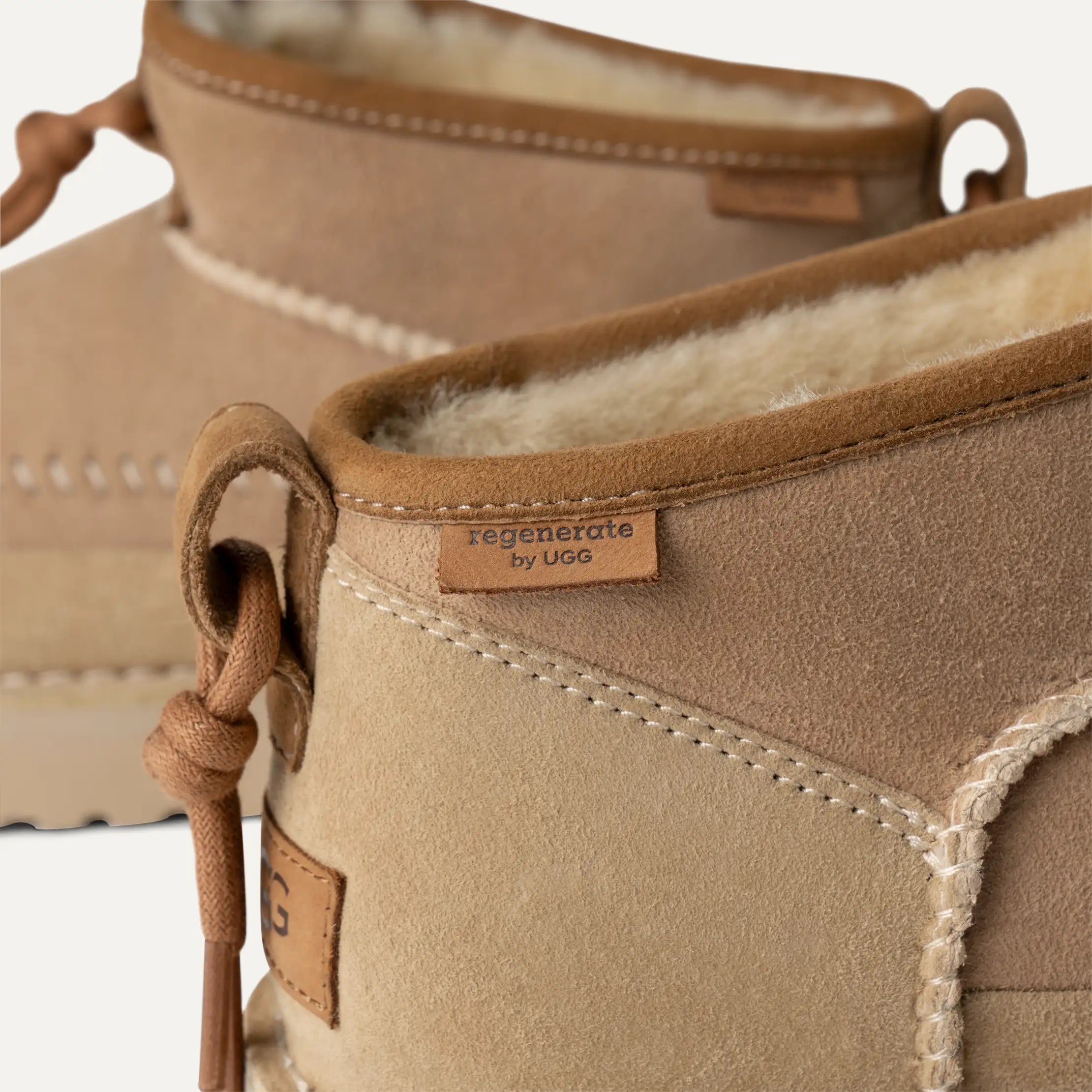Ugg Ultra Mini Crafted Regenerate Sand