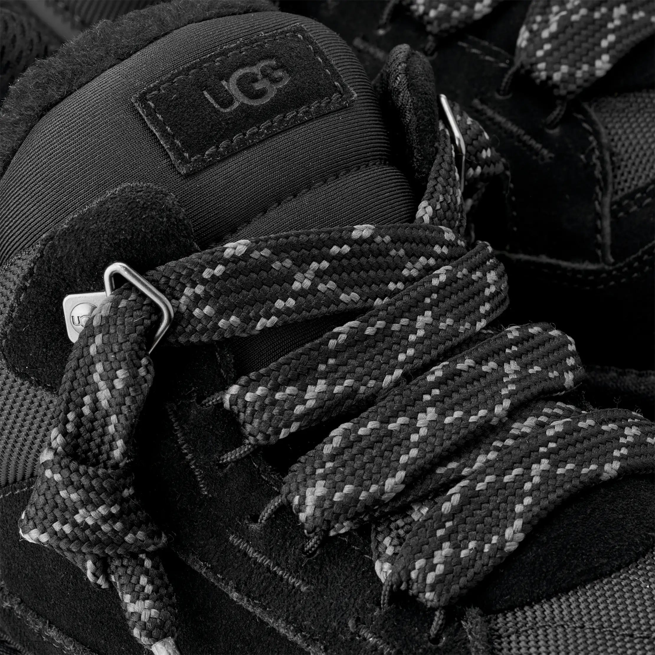 Ugg Lowmel Black