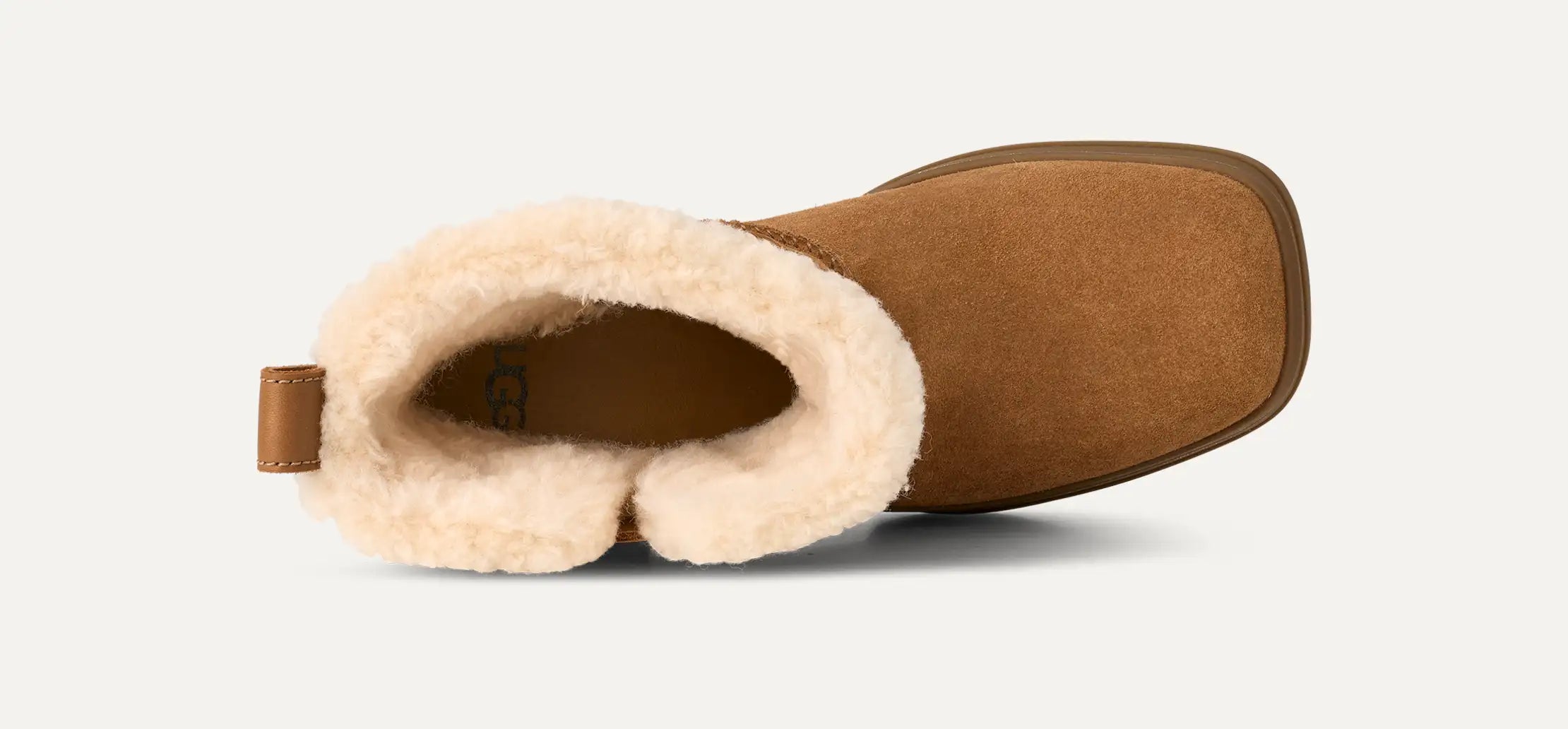 Ugg Moxy Pull On Chestnut