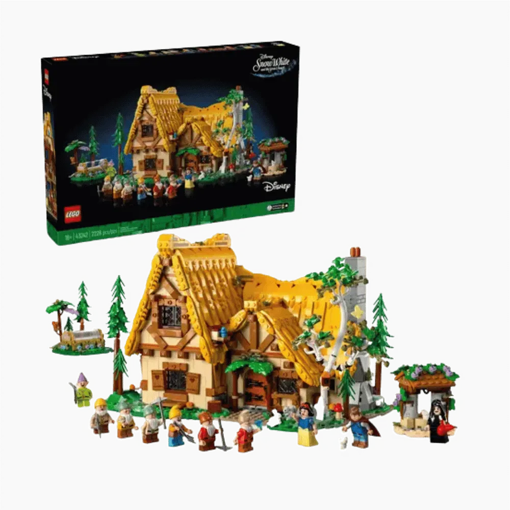 Lego Disney Snow White and the Seven Dwarfs' Cottage