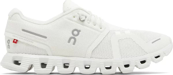 On Wmns Cloud 5 'White'