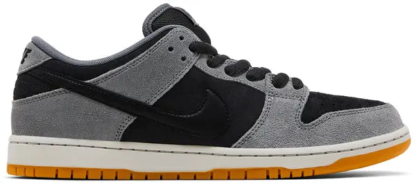 Nike Dunk Low SB 'Dark Smoke Grey'