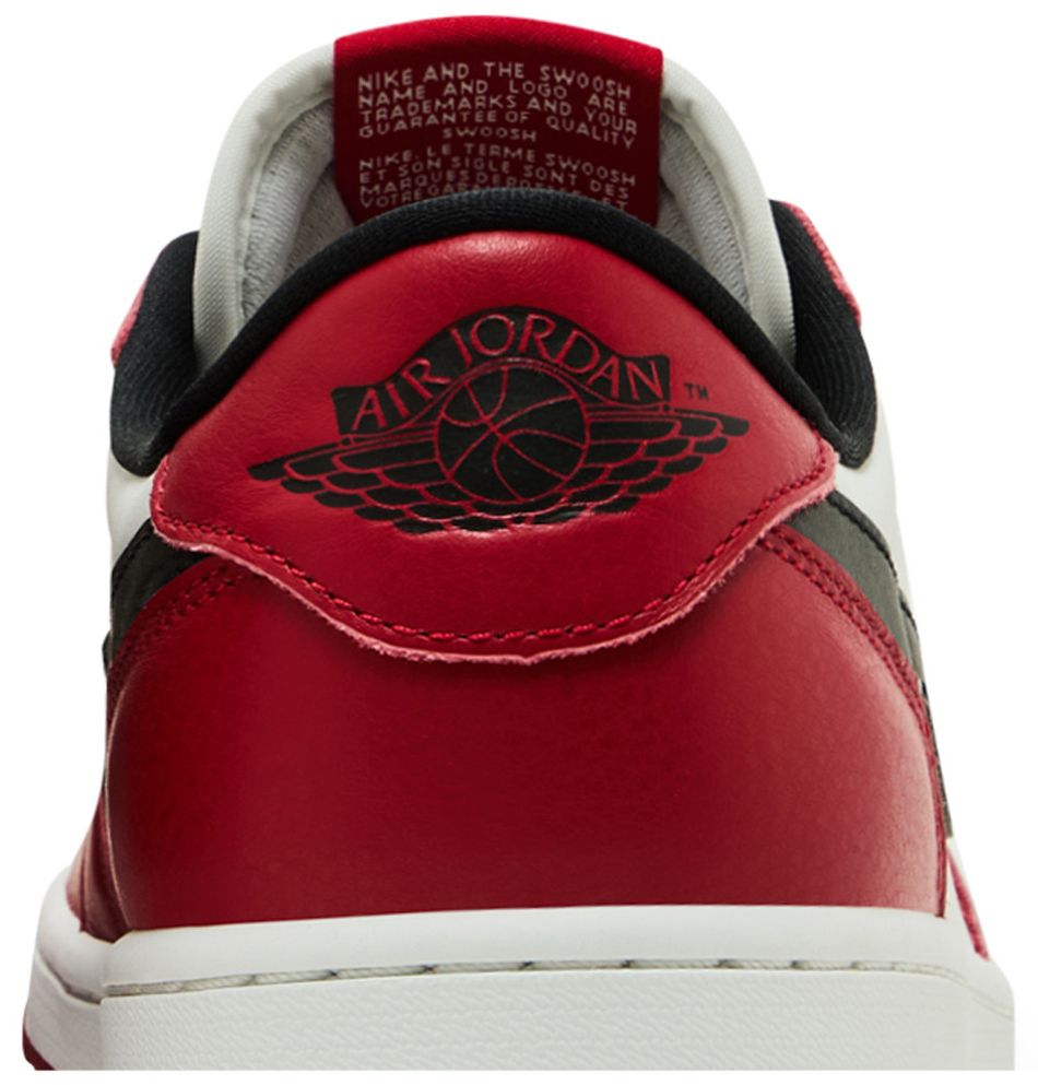 Air Jordan 1 Retro Low OG 'Chicago' 2025 – Dawntown