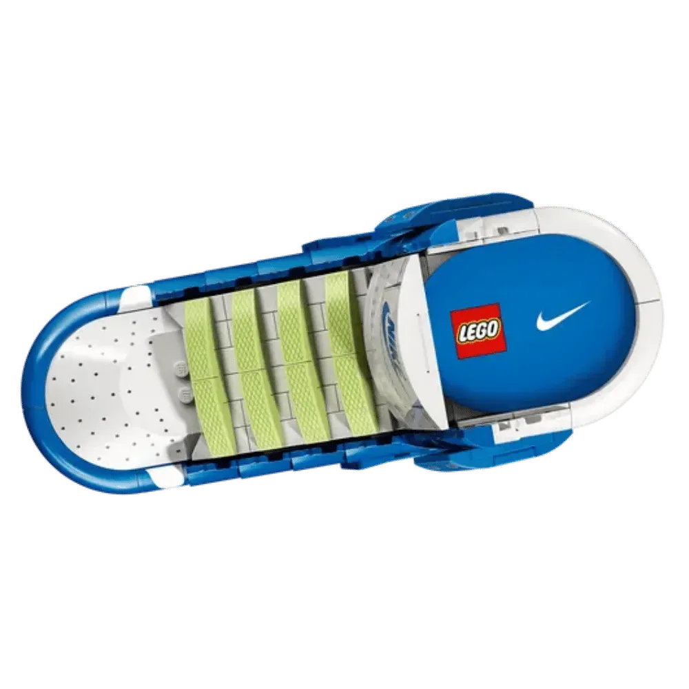 Nike Dunk x LEGO® Set