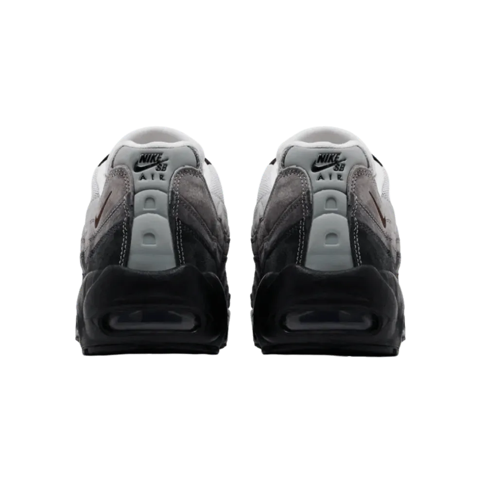 Nike SB x Air Max 95 OG 'Cacao Wow'