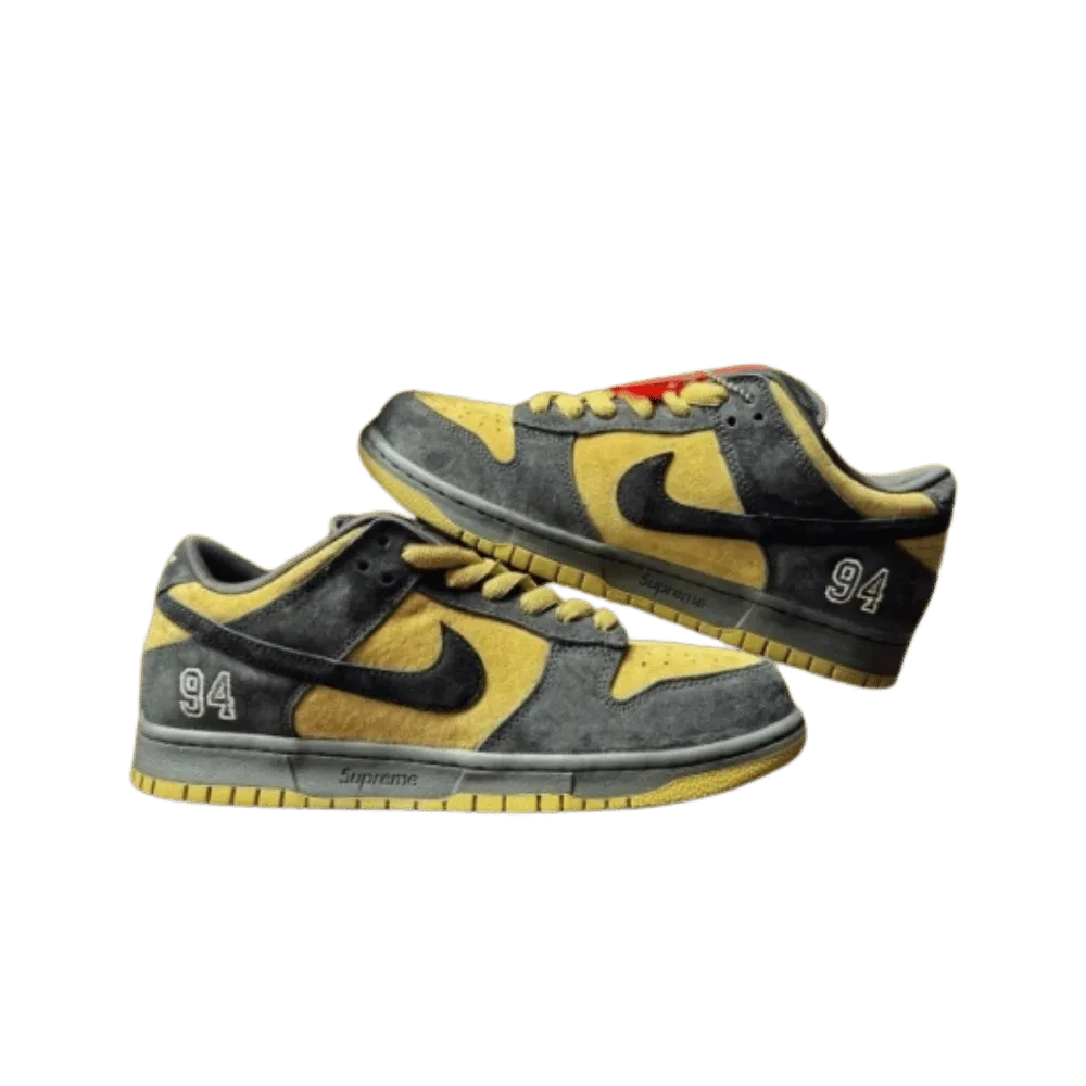Nike Supreme x Dunk Low SB 'Camper Green'