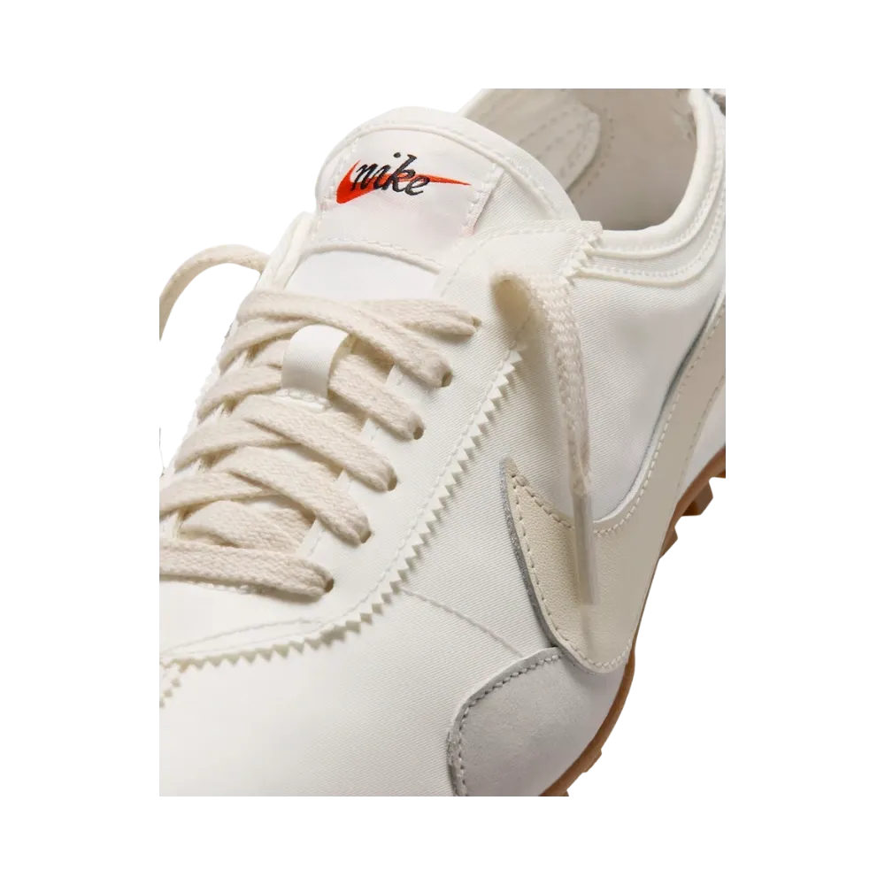 Nike Moon Shoe OG 'Summit White Soft Pearl Gum'