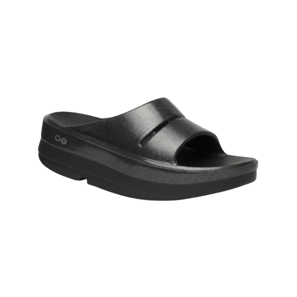 Oofos OOmega OOahh Stacked Sandal - Black Sparkle