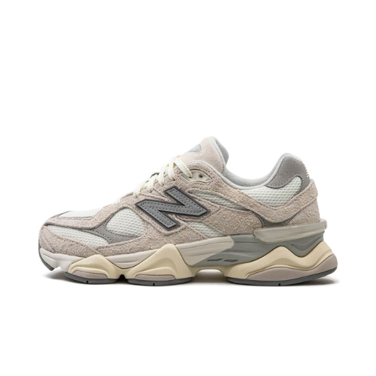 New Balance 9060 Moonbeam Sea Salt