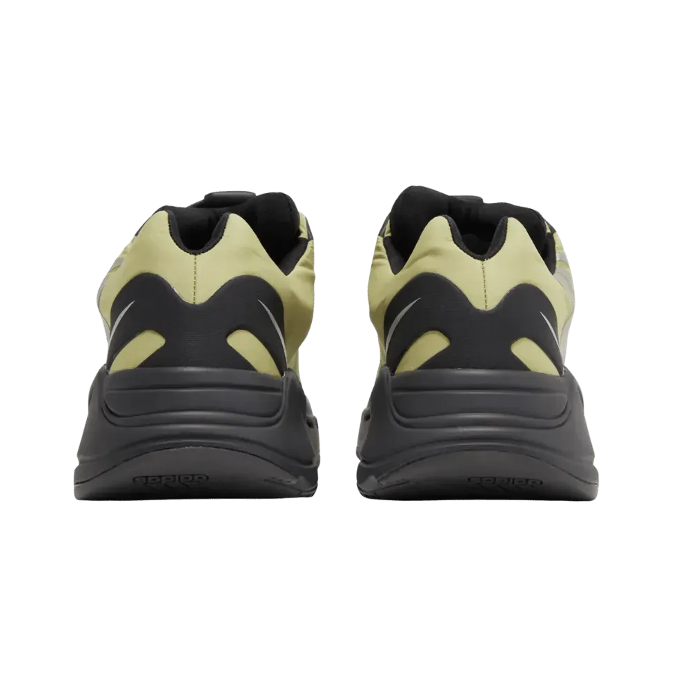 Yeezy Boost 700 MNVN 'Resin'