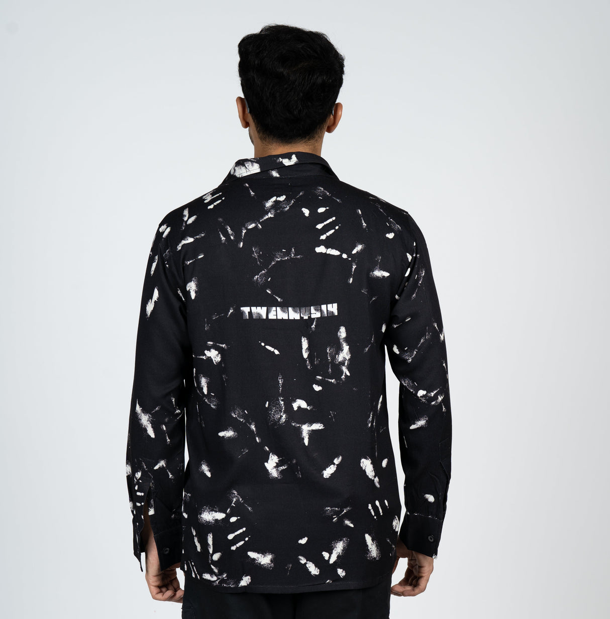 Handprint shirt - Black