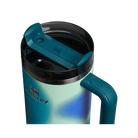 Stanley Quencher H2.0 FlowState Tumbler Coastal Teal Motion