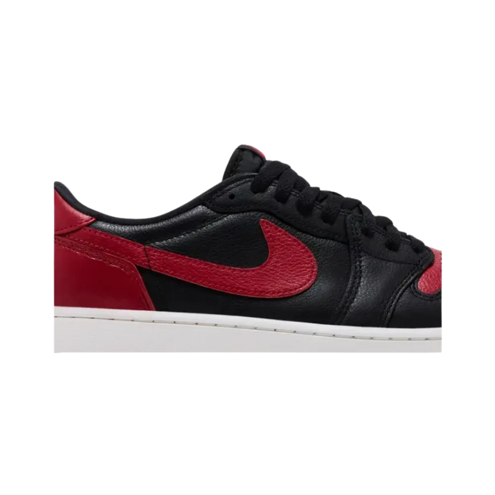 Air Jordan 1 Retro Low OG 'Banned' 2026