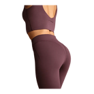Nike X Skims Matte Women's High-Waisted V-Line 26" Leggings CURRANT