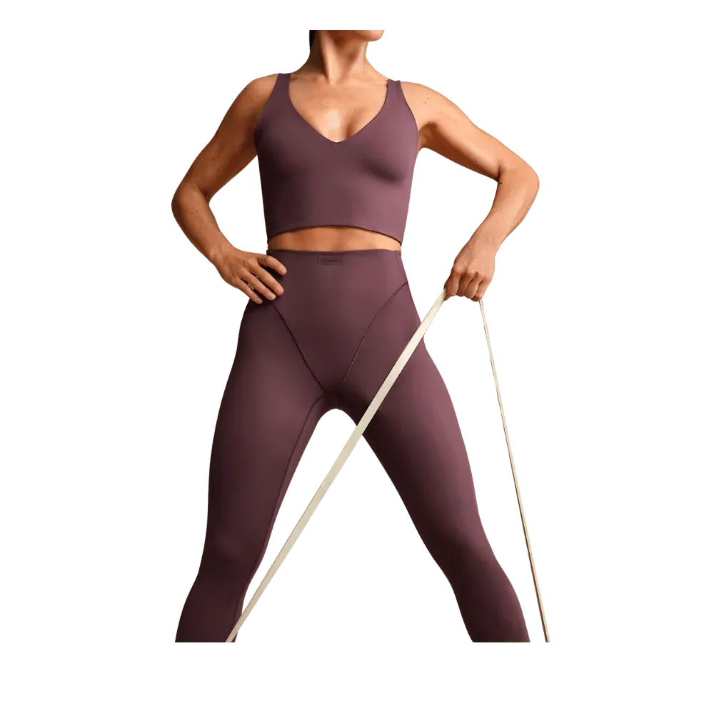 Nike X Skims Matte Women's High-Waisted V-Line 26" Leggings CURRANT