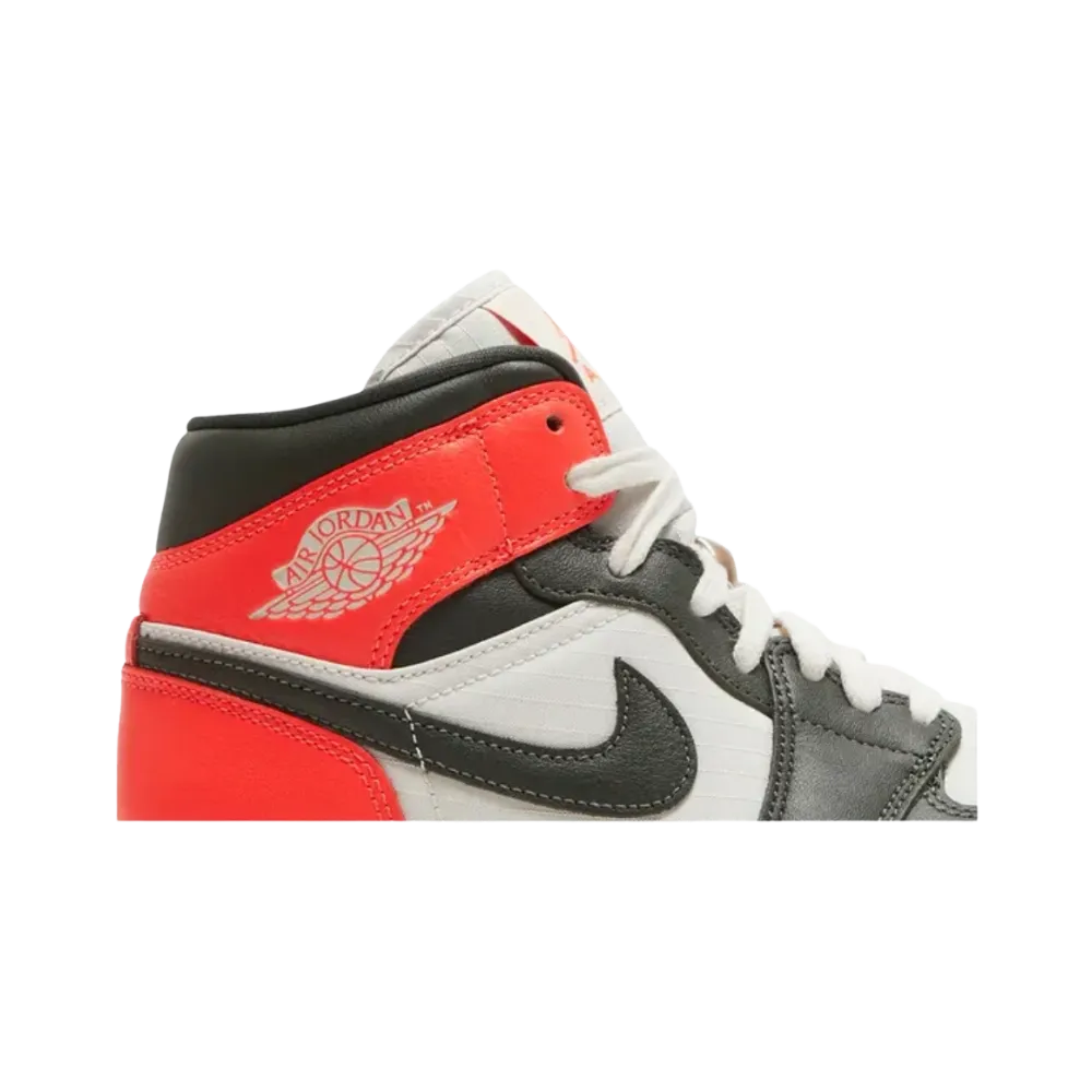 Air Jordan 1 Mid SE 'Newsprint'