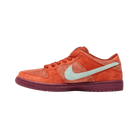 Nike Dunk Low SB 'Mystic Red'