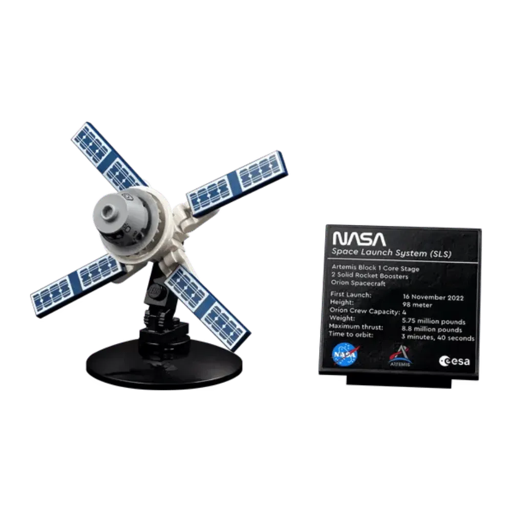 Lego NASA Artemis Space Launch System