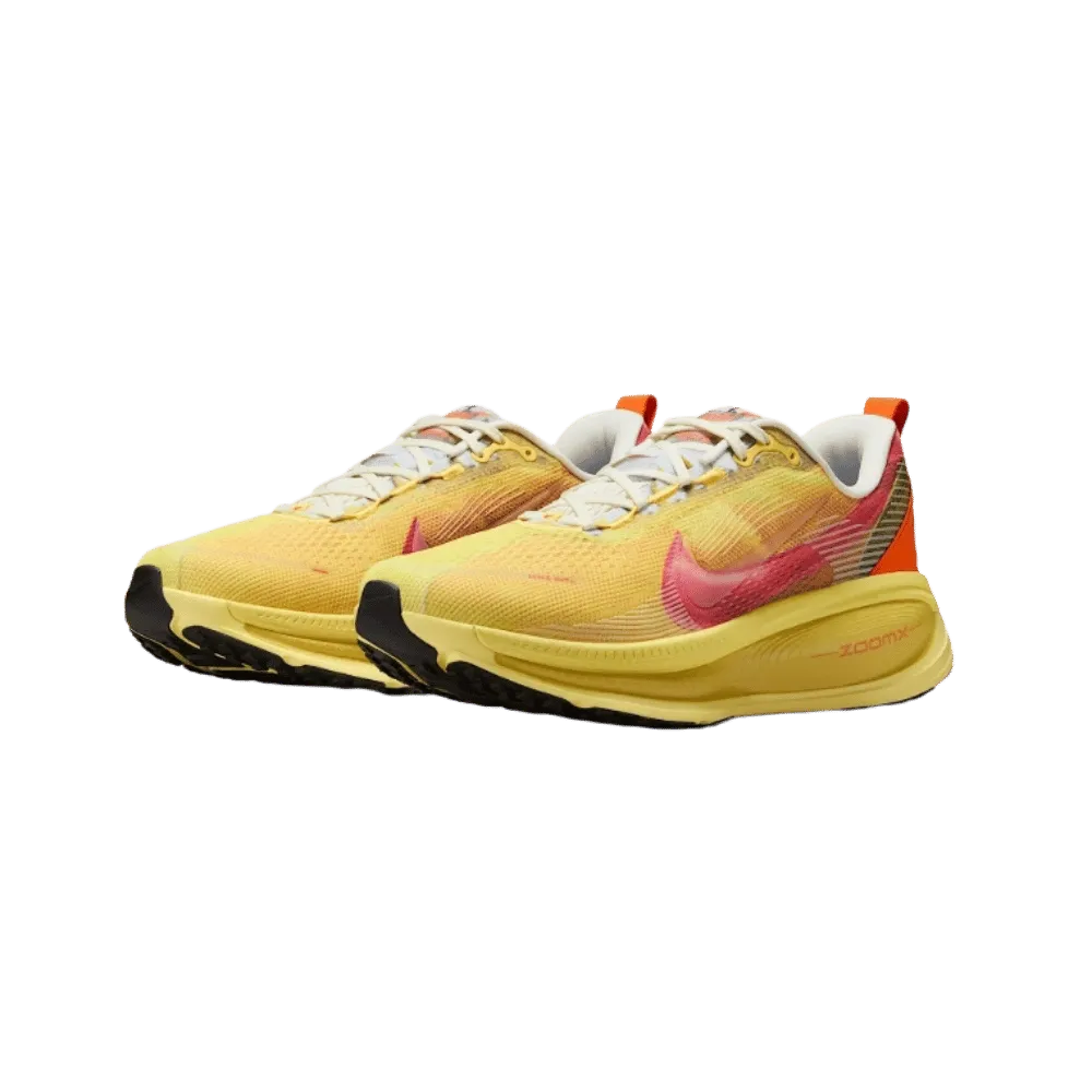 Nike Vomero 18 'International Running Pack'