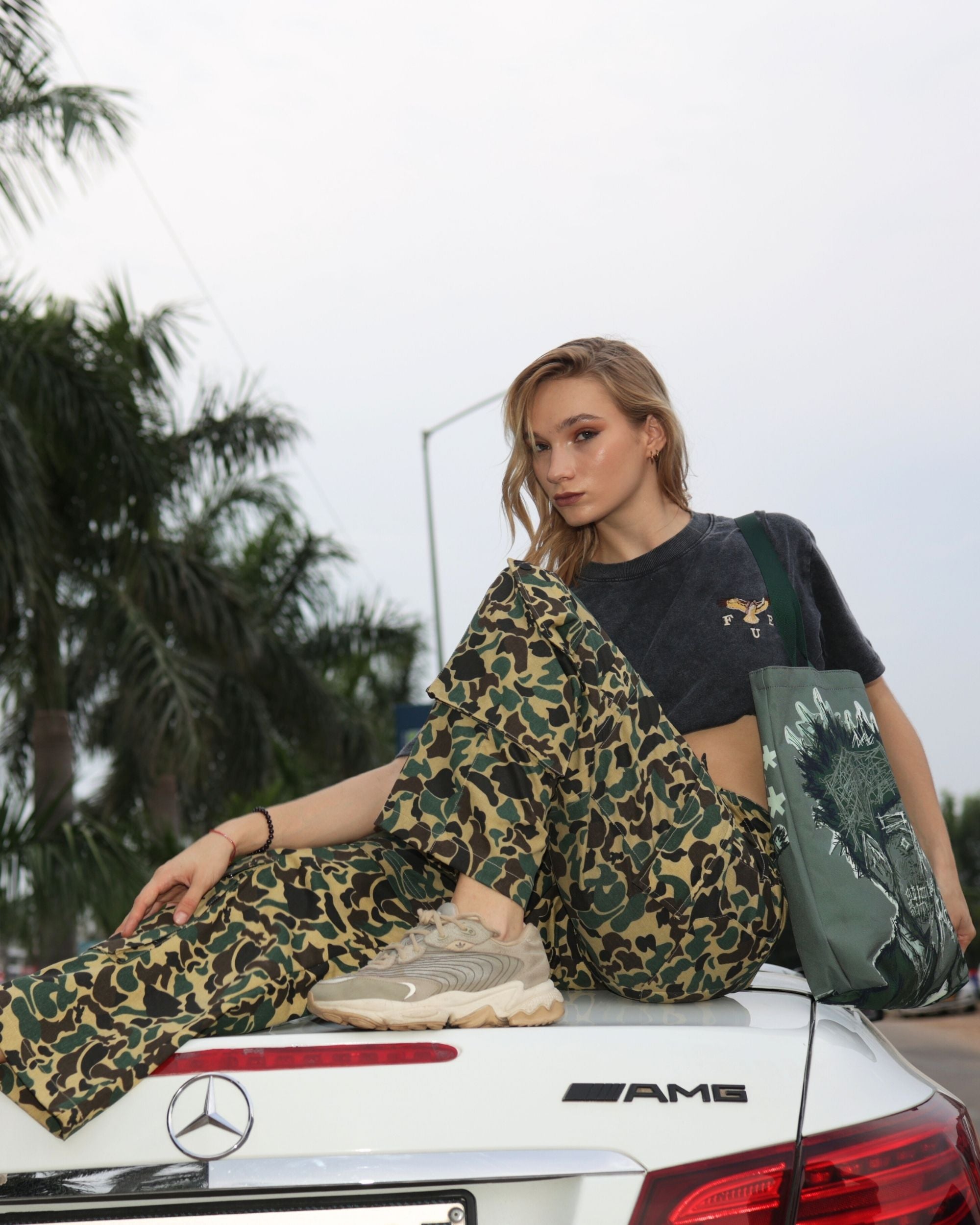 Carry All Tote Fearless Under Everything